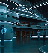 Passengers_1778.jpg