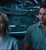 Passengers_1786.jpg