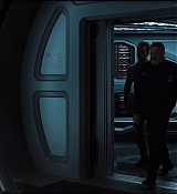 Passengers_4033.jpg