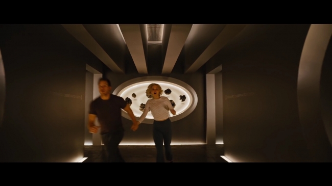 Passengers_Trailer1-0092.jpg