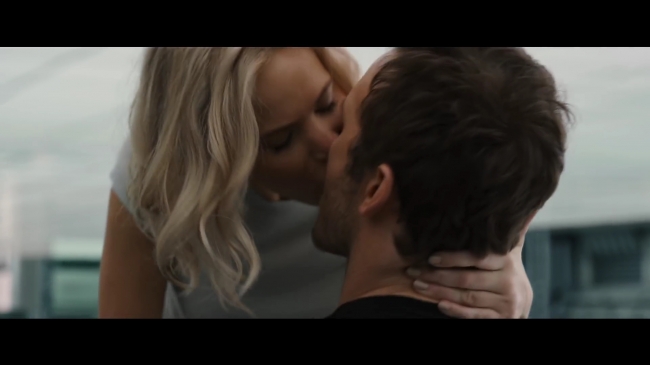 Passengers_Trailer1-0095.jpg