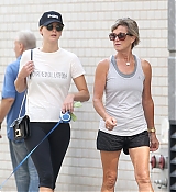 Filename=jennifer-2~0.jpg
Filesize=1146KiB
Dimensions=2100x1995
Date added=Aug 30, 2018 jennifer-2~0.jpg