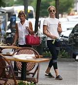 Filename=jennifer-lawrence-out-in-nyc-picturepub-13.jpg
Filesize=1244KiB
Dimensions=2403x3146
Date added=Aug 28, 2018 jennifer-lawrence-out-in-nyc-picturepub-13.jpg
